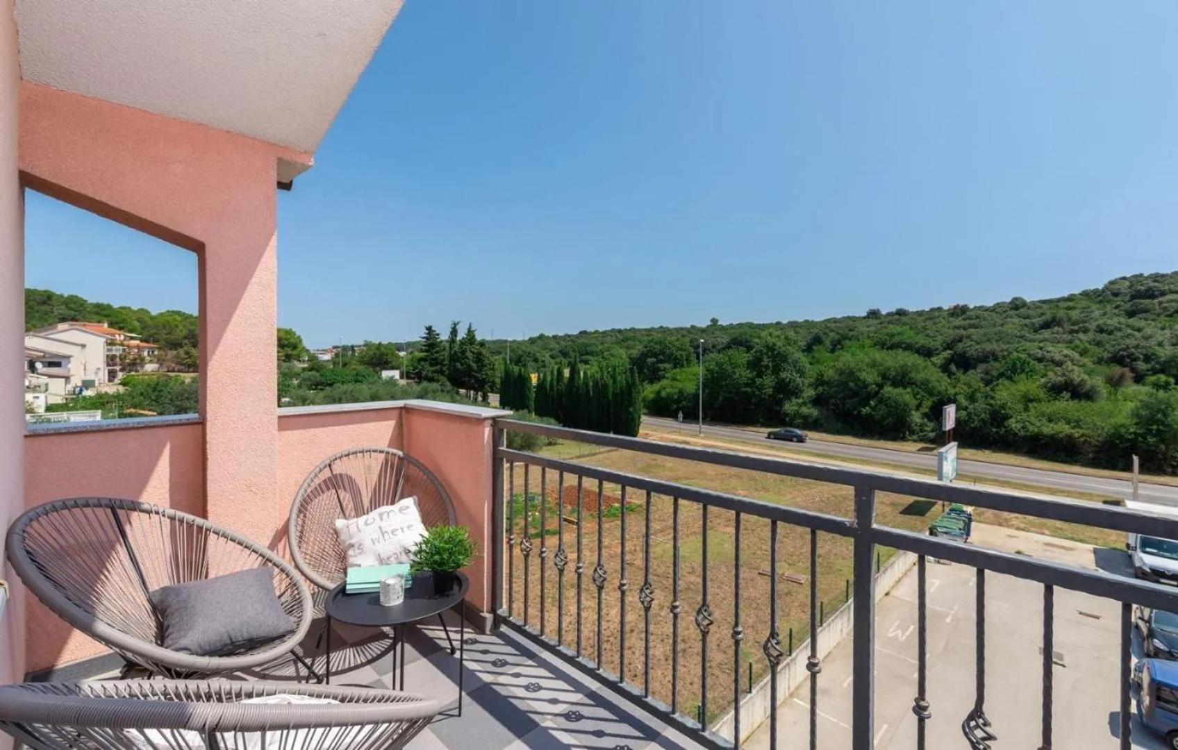 Apartment Near The Center/beach